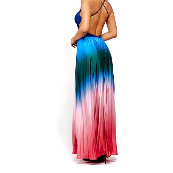 Pleated Dyed Maxi Open Back Blue Dress - Picture 4 of 8